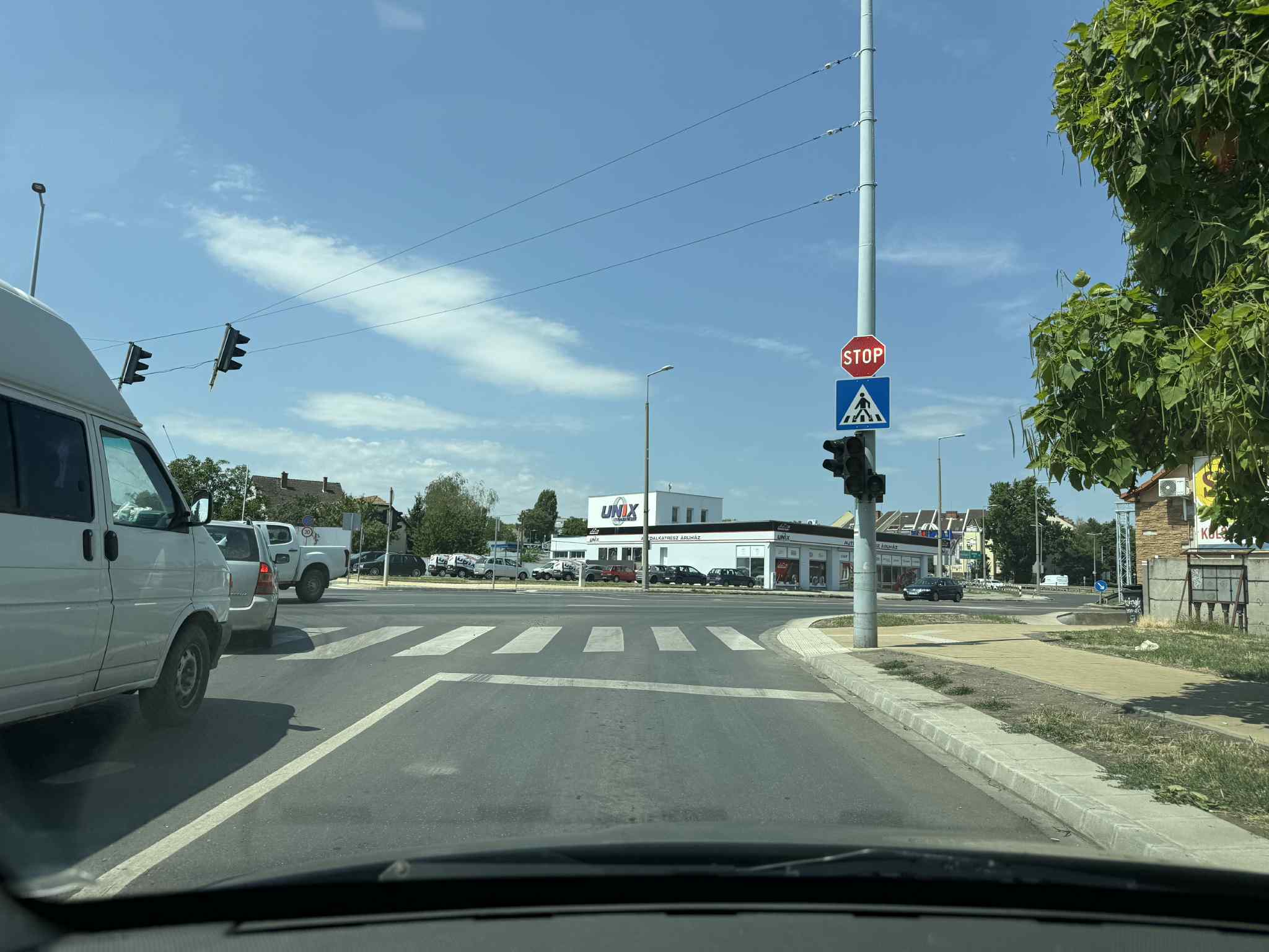 c9e565c9 d8e4 493d 871f ca60e960ae4d