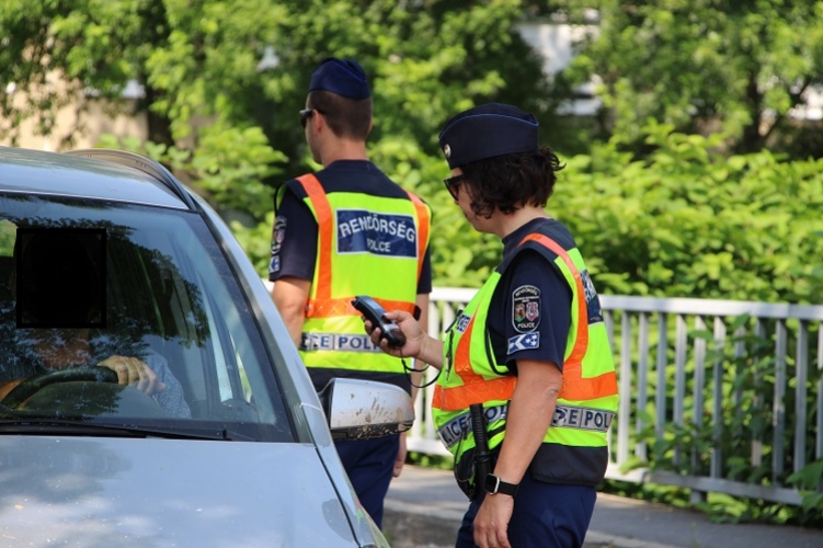 szonda-police