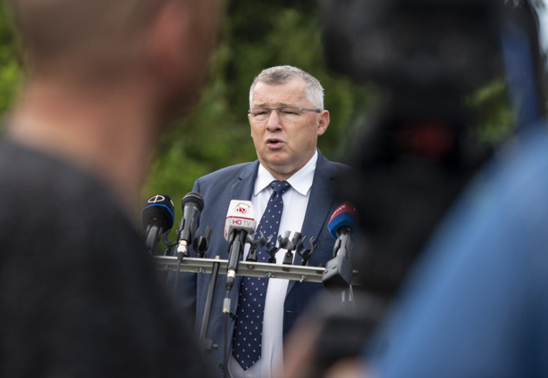 szabó-zsolt-mti-komka-péter