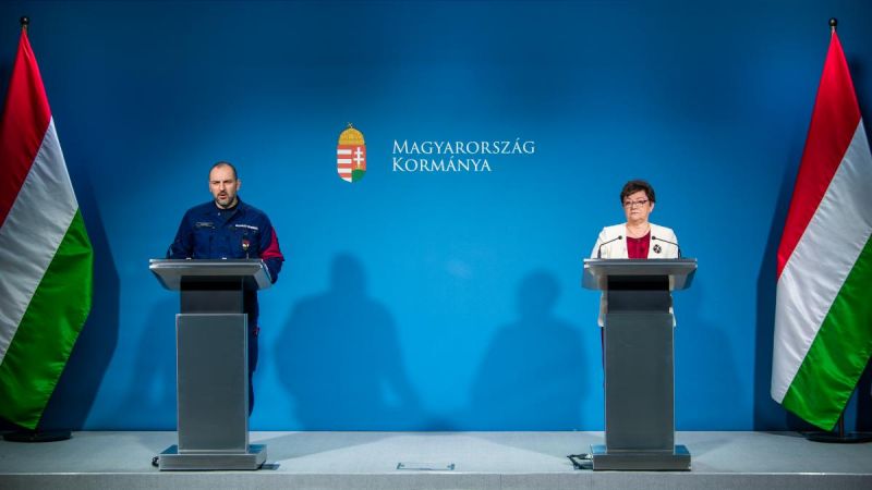 kiss_robert_es_muller_cecilia-korona-gov