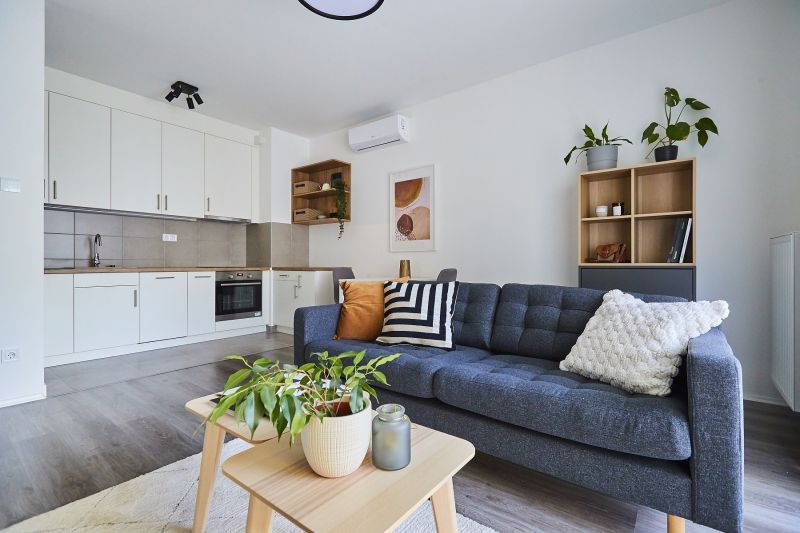 egriugyek-flatco-kep3-nemiodafigyelesselegykislakastereiisjolkihasznalhatok