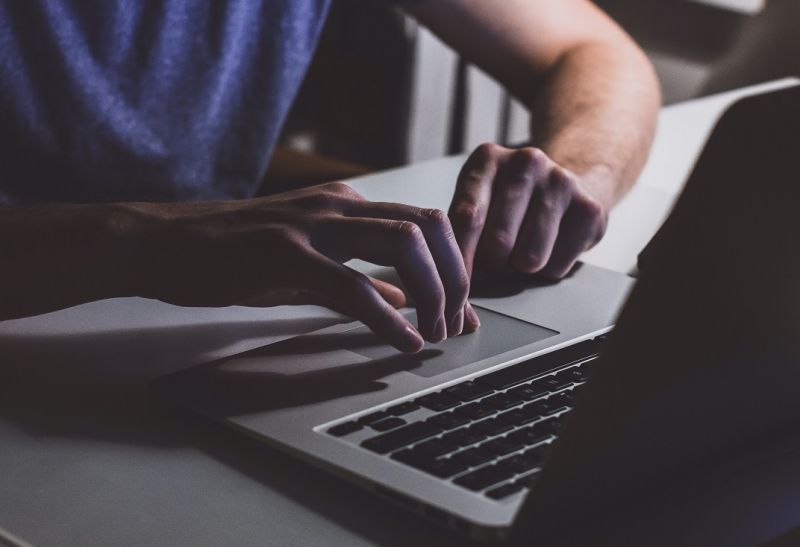 laptop-pexels